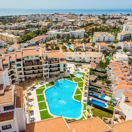 #065 Zulmira Flat By Holidays Apartment