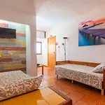 #065 Zulmira Flat By Holidays דירה *