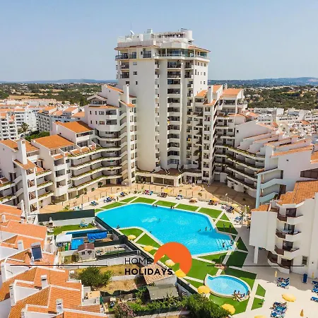 #065 Zulmira Flat By Holidays Apartment