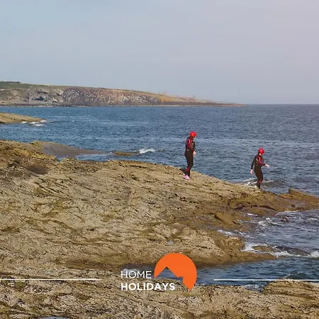 #065 Zulmira Flat By Holidays Lejlighed