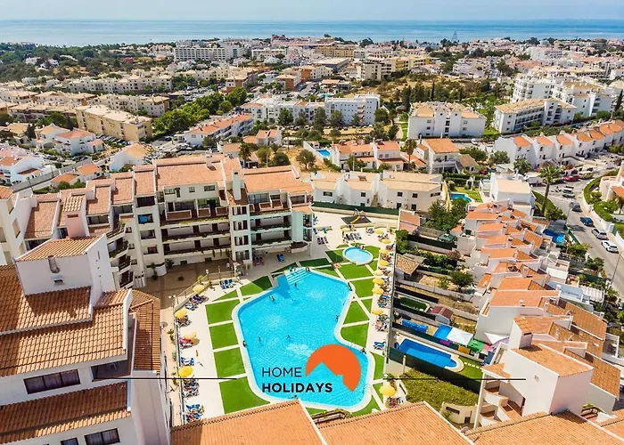 #065 Zulmira Flat By Holidays